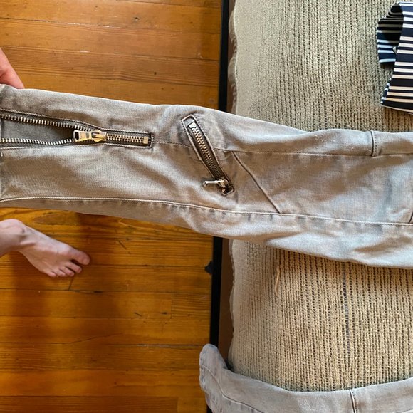 BLANKNYC Skinny Gray utility/Moto Jeans Size 24 - Picture 3 of 5